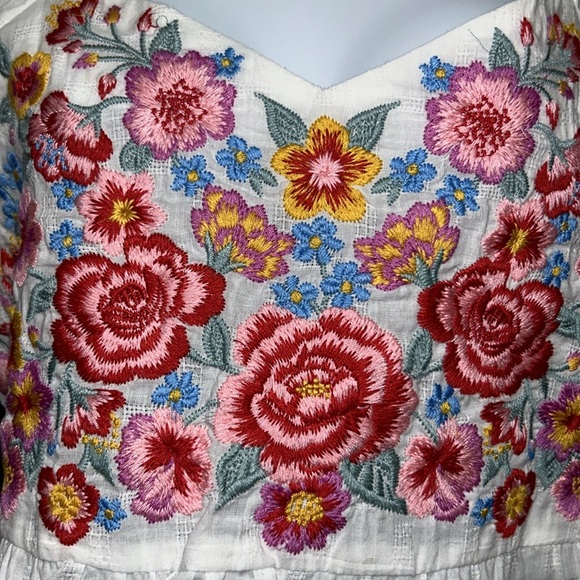 New Savanna Jane Embroidered Top Small - Picture 2 of 7